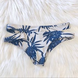Mikoh Puka Puka Bikini Bottoms Protea Coastal Blue